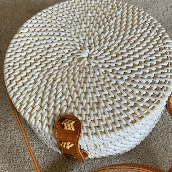 Crossbody Round White and Tan Woven Bag - Picture 7 of 9